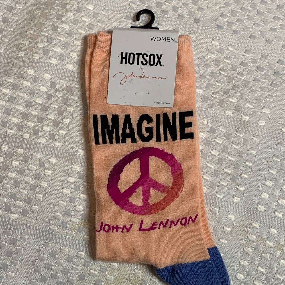 Hot Sox Women's Imagine John Lennon ; peach and blue , size 9-11.